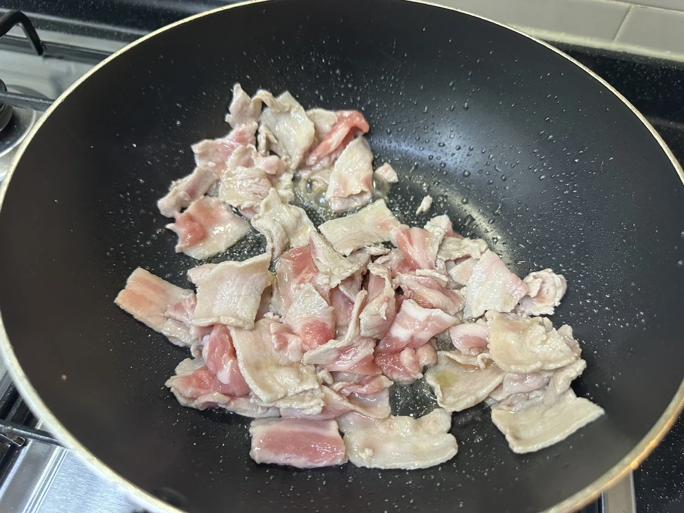고기 볶는 과정